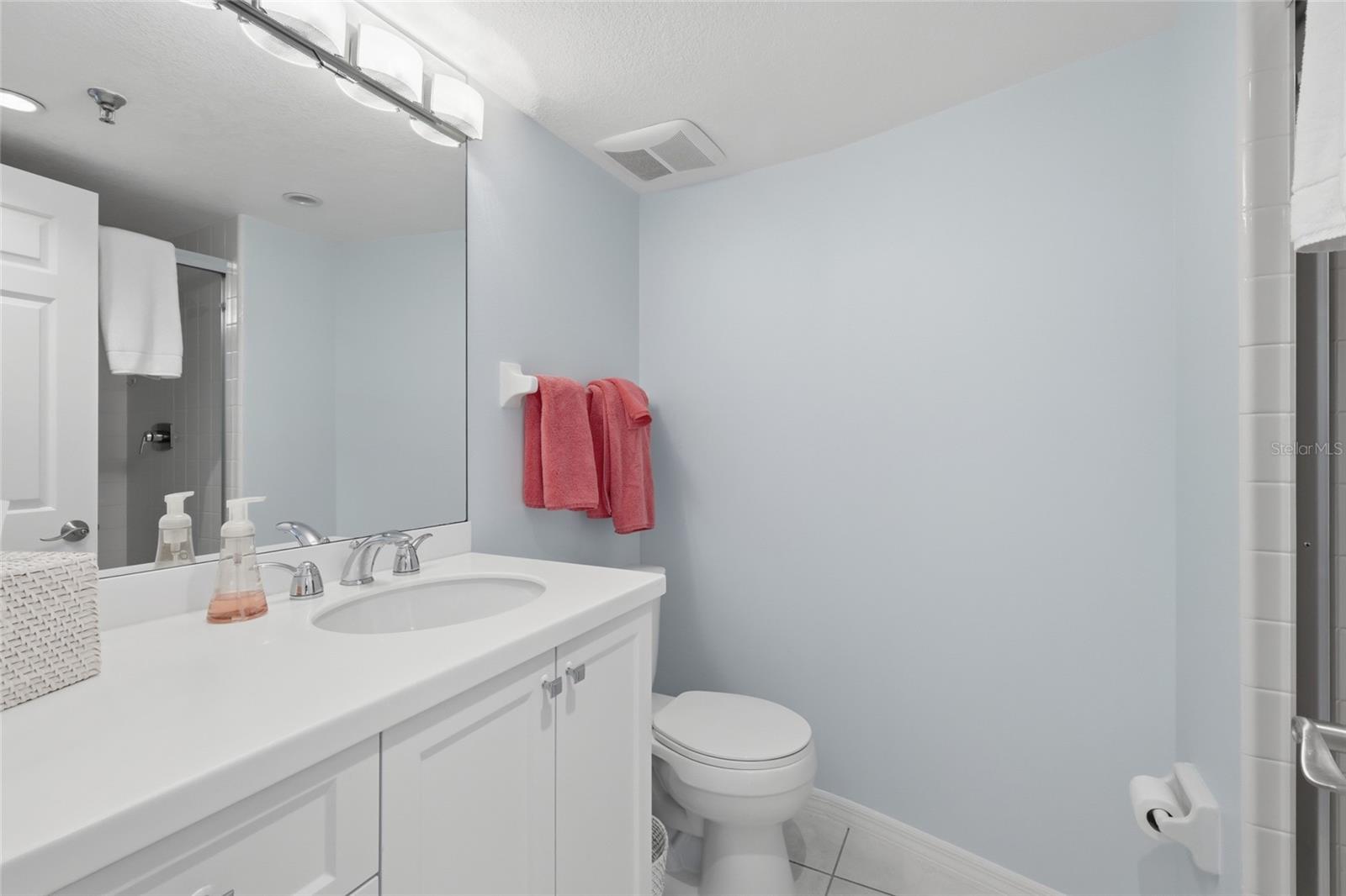 PLAYERS CLUB IV - Residential