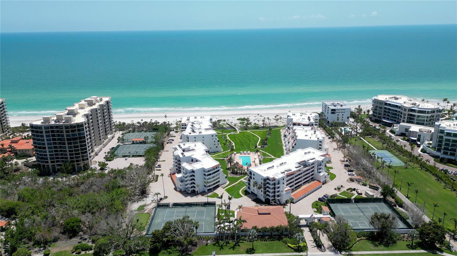 1425 GULF OF MEXICO DRIVE 408, LONGBOAT KEY, FL, 34228 3 1425 GULF OF MEXICO DRIVE 408