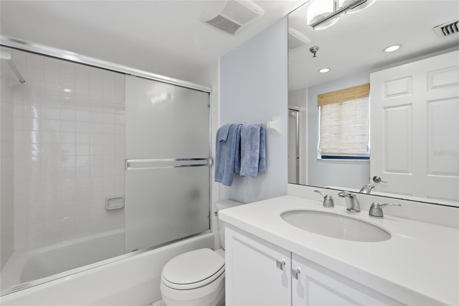 PLAYERS CLUB IV - Residential