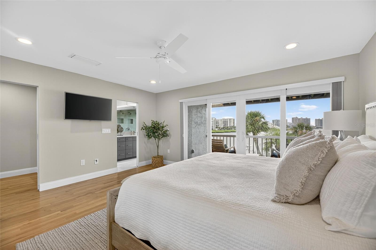 MARINA DEL REY AT SAND KEY - Residential Lease