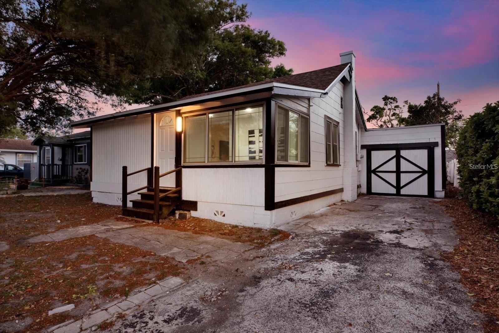 BROADACRES - Residential Lease