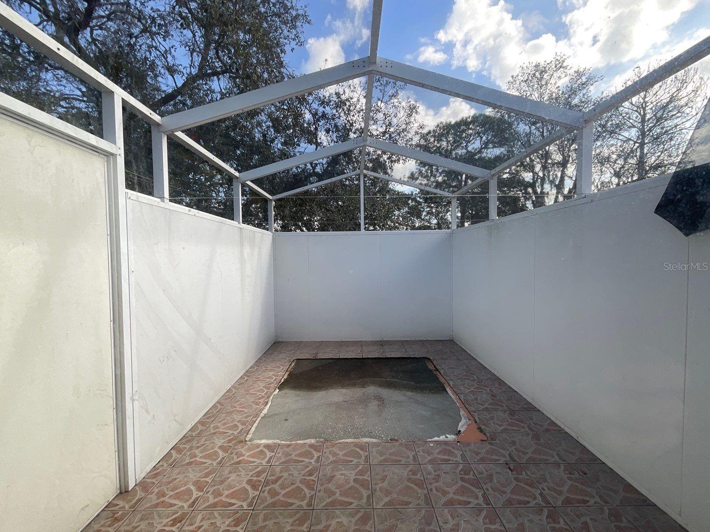 GULF COAST ACRES ADD - Residential