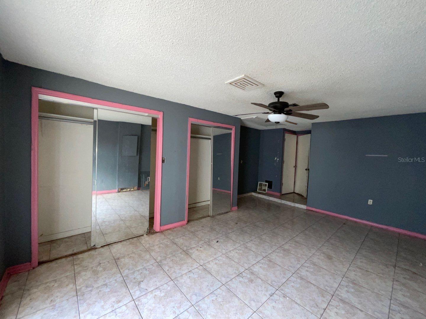 GULF COAST ACRES ADD - Residential