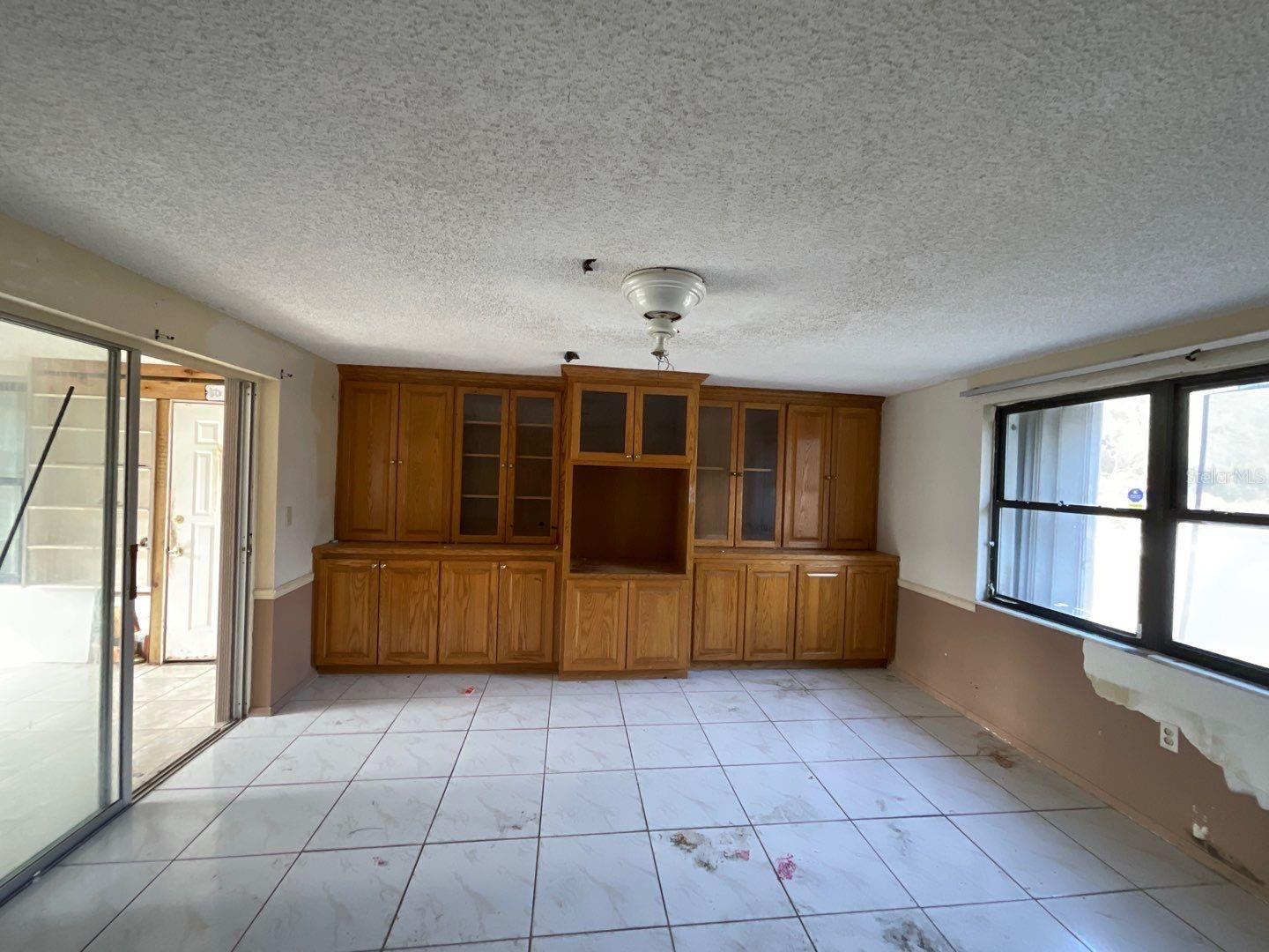 GULF COAST ACRES ADD - Residential