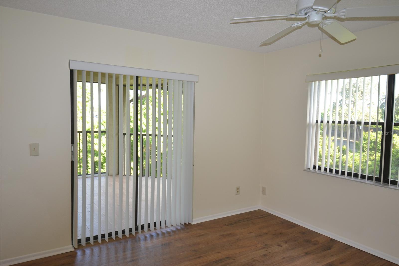 EAST LAKE WOODLANDS WOODLAKE RUN - Residential Lease