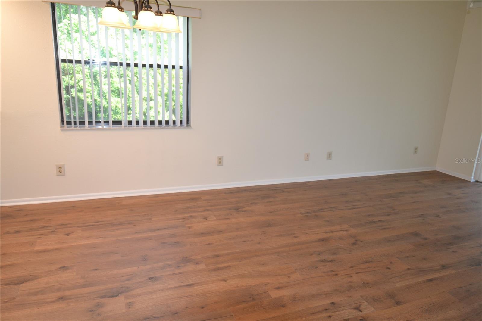 EAST LAKE WOODLANDS WOODLAKE RUN - Residential Lease