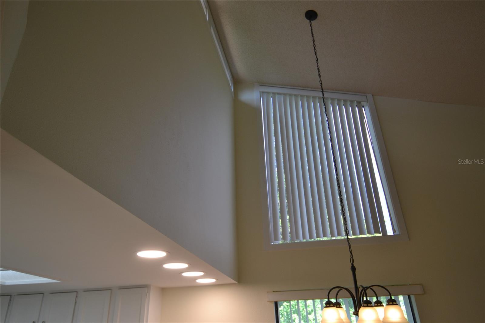 EAST LAKE WOODLANDS WOODLAKE RUN - Residential Lease