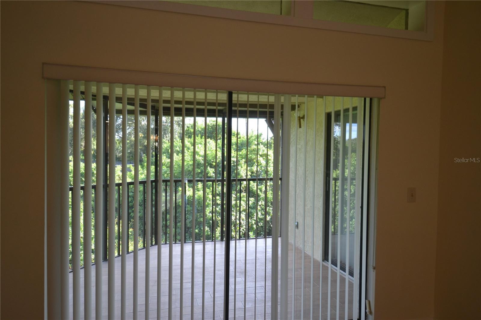 EAST LAKE WOODLANDS WOODLAKE RUN - Residential Lease