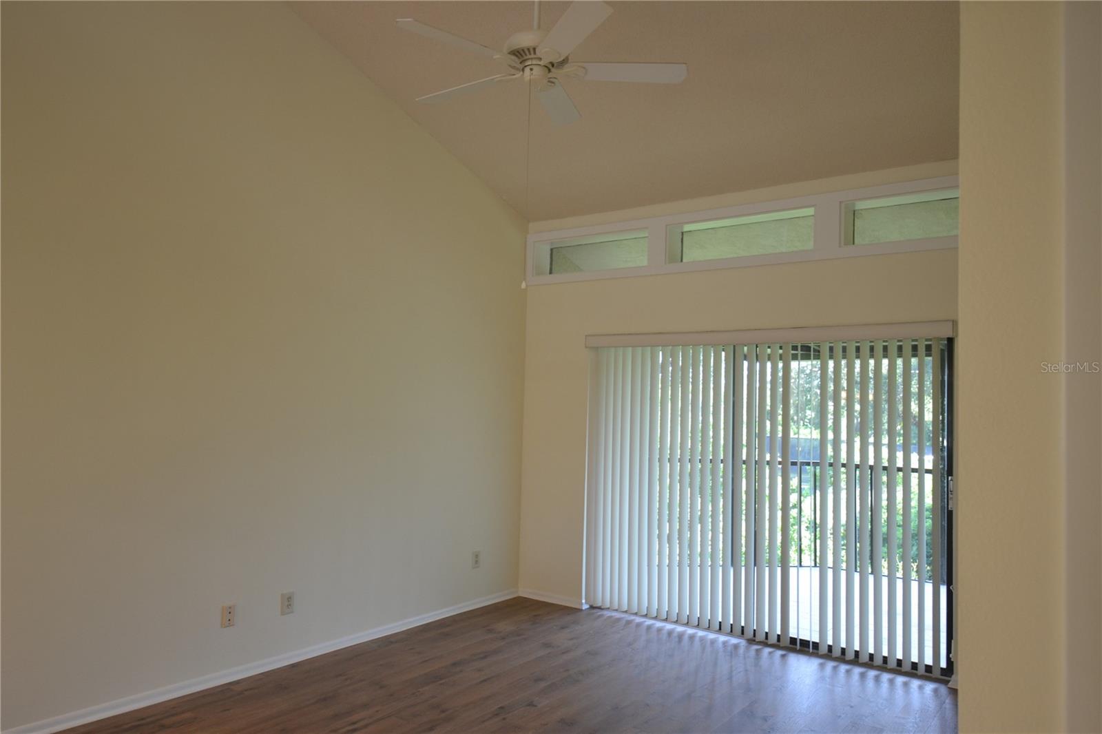 EAST LAKE WOODLANDS WOODLAKE RUN - Residential Lease