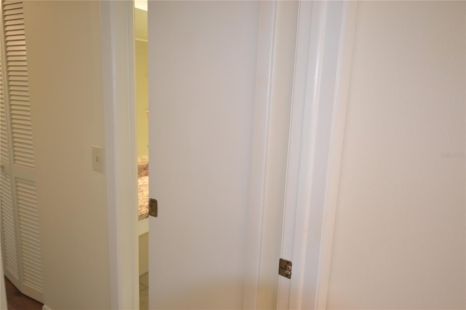 EAST LAKE WOODLANDS WOODLAKE RUN - Residential Lease