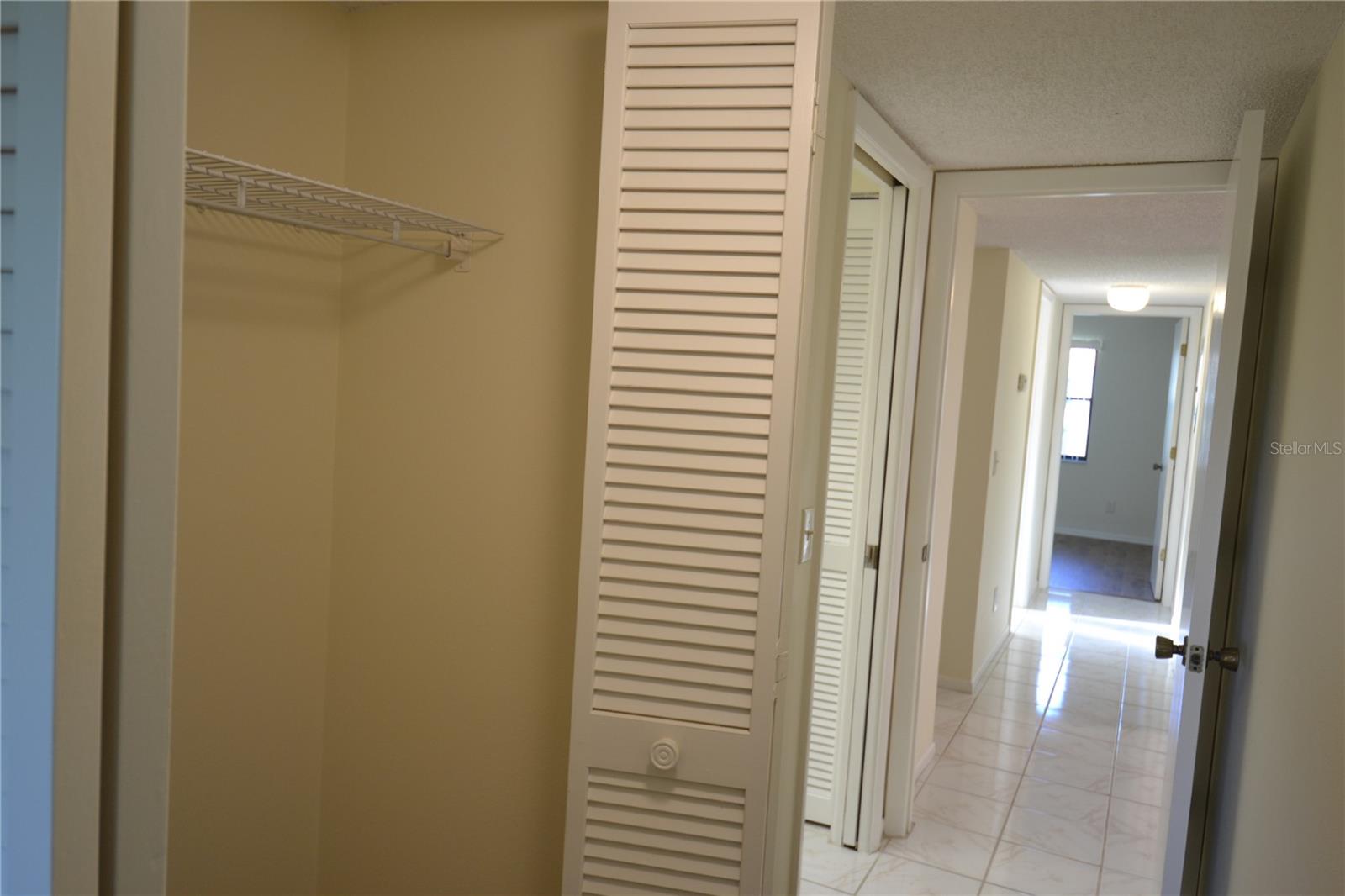 EAST LAKE WOODLANDS WOODLAKE RUN - Residential Lease