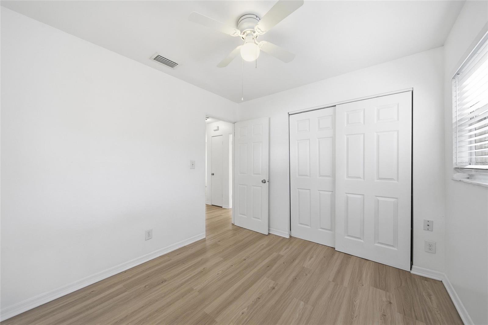 GLENSIDE SUB - Residential Income