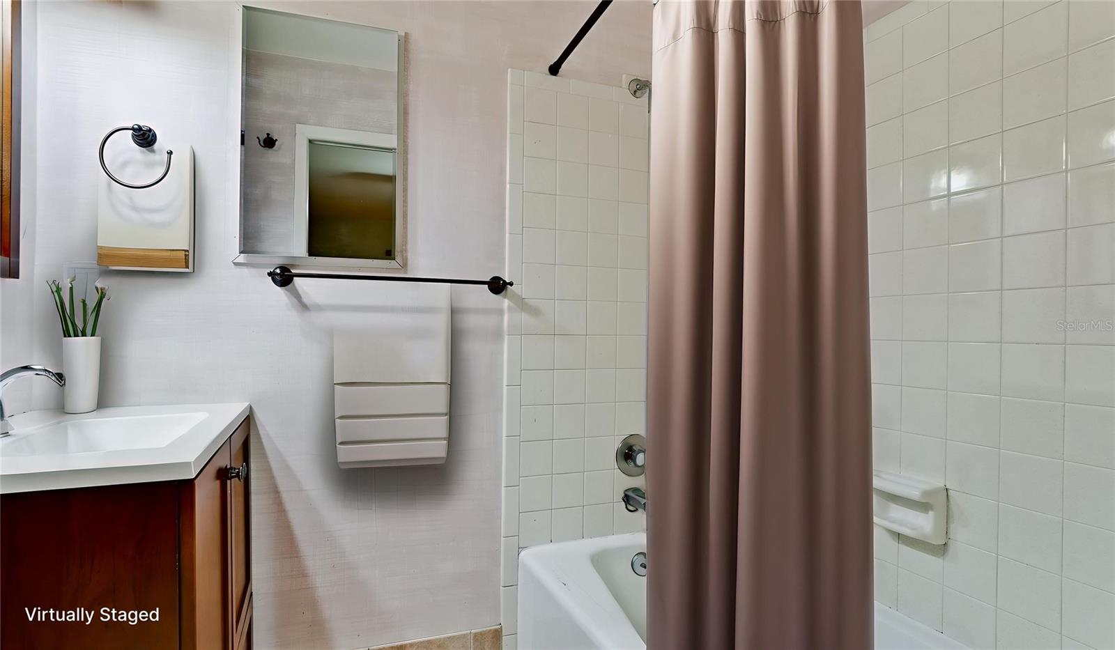 SARASOTA SPGS - Residential