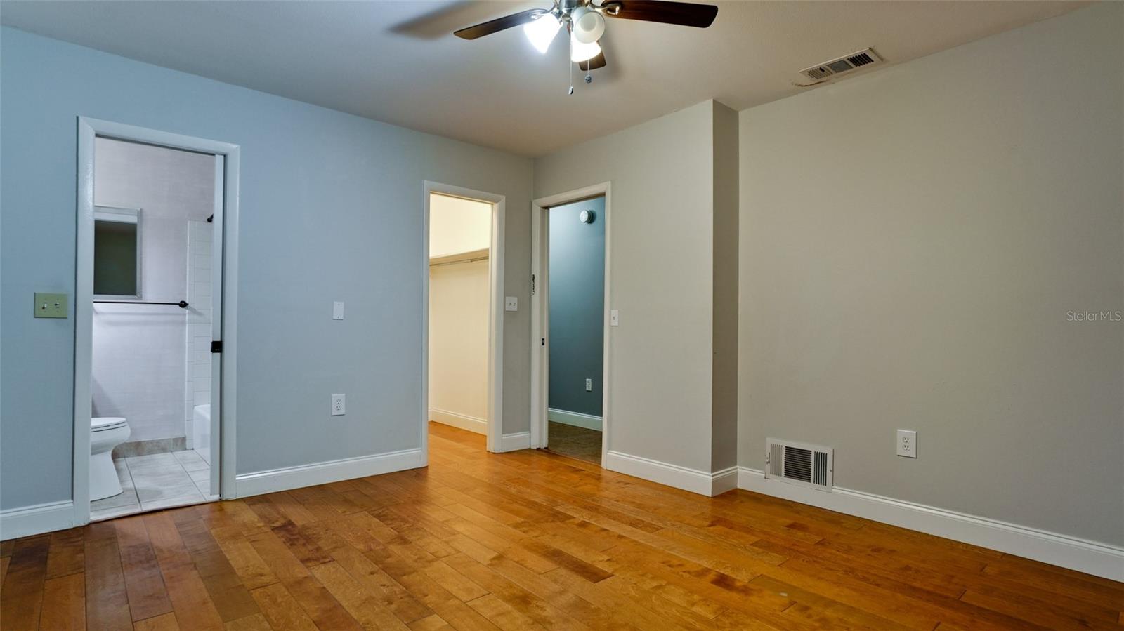 SARASOTA SPGS - Residential