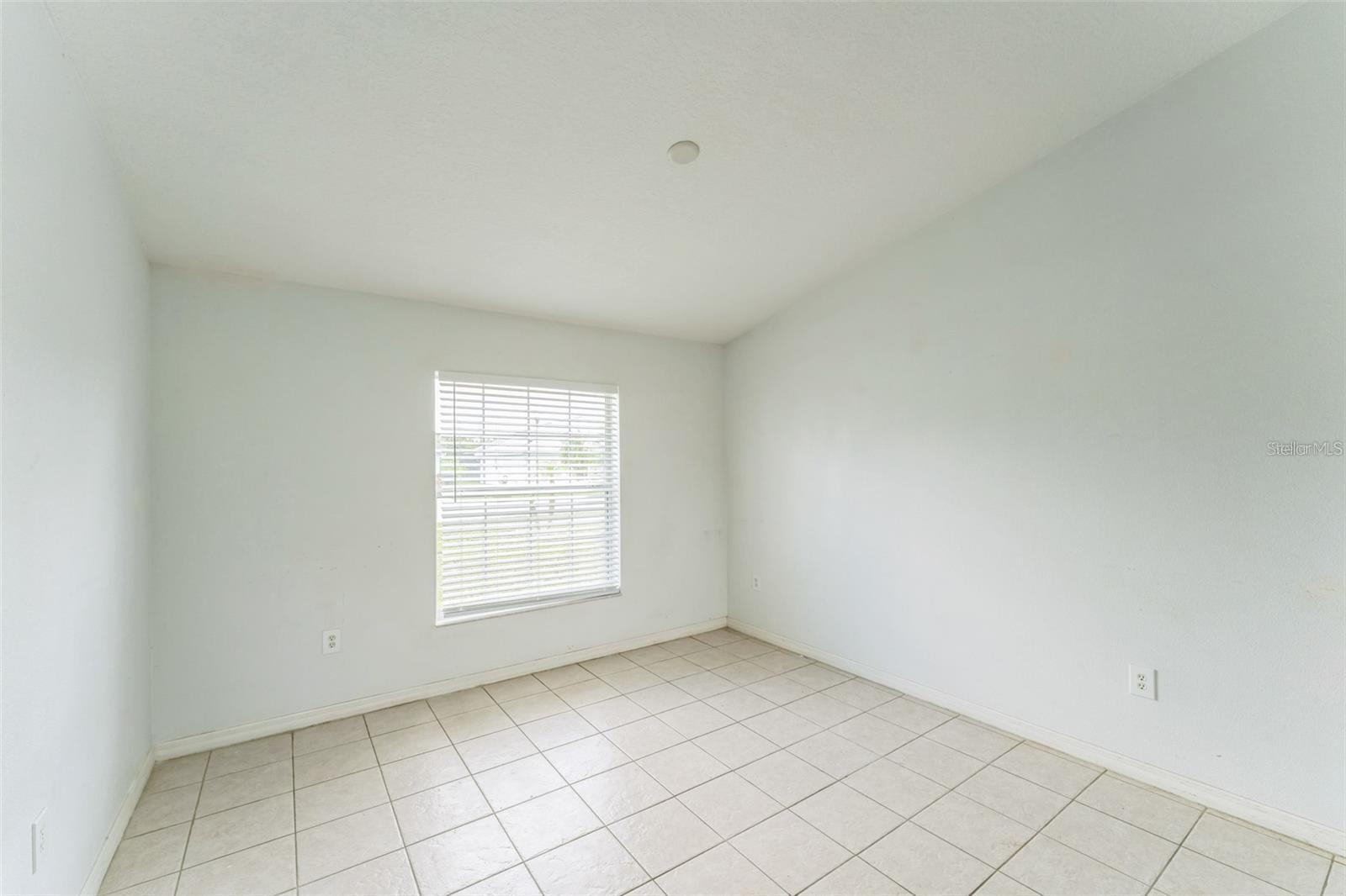 NATURES EDGE GOLF ESTATES - Residential Lease