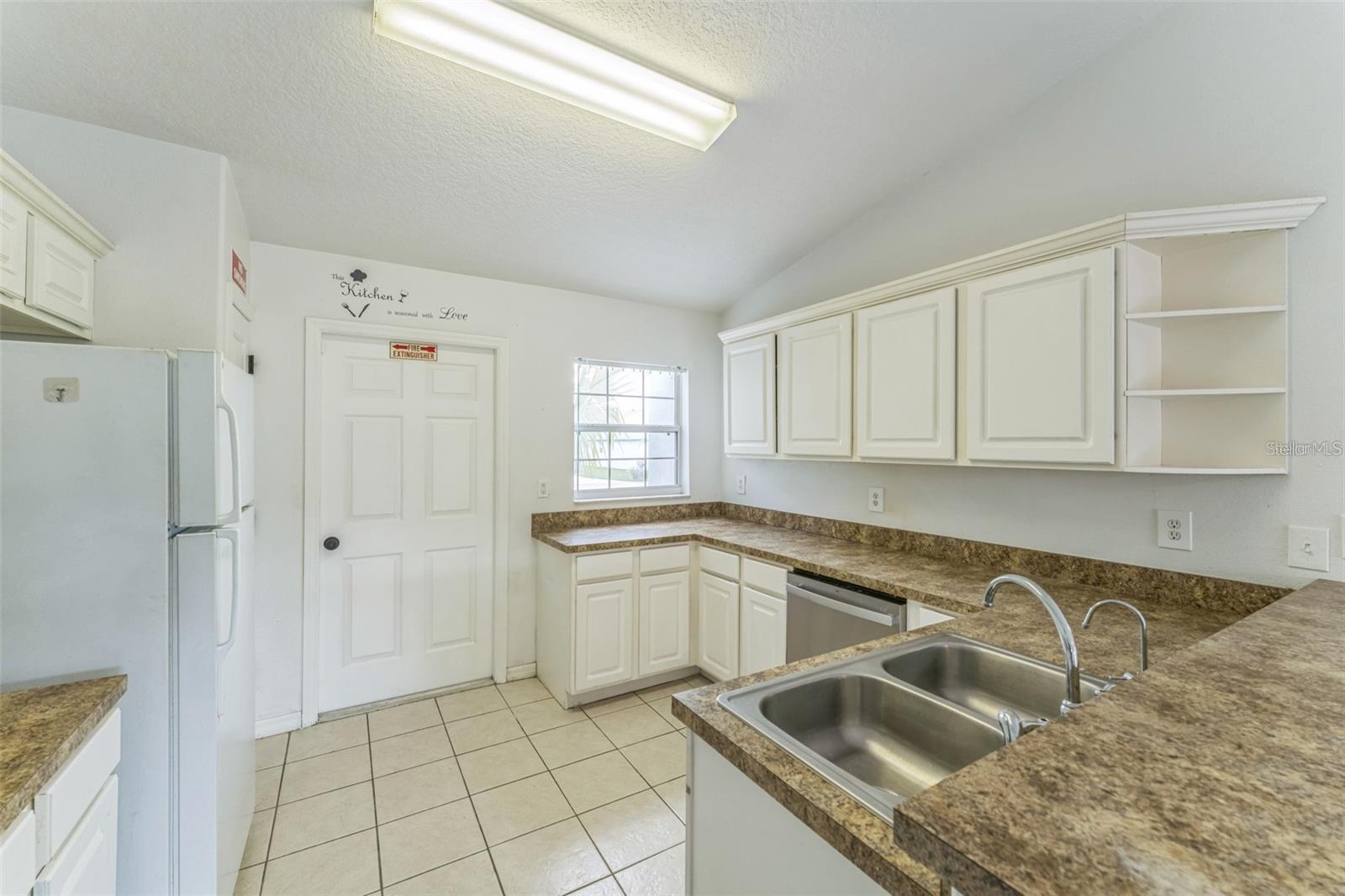 NATURES EDGE GOLF ESTATES - Residential Lease