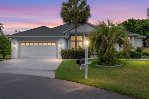 Photo of 7421 SW 111th Pl, Ocala, FL 34476 (MLS # OM723583)