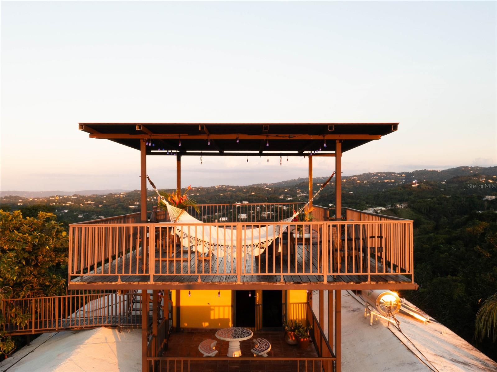 CARR. 414 KM 1.8 INT THE TERRACES