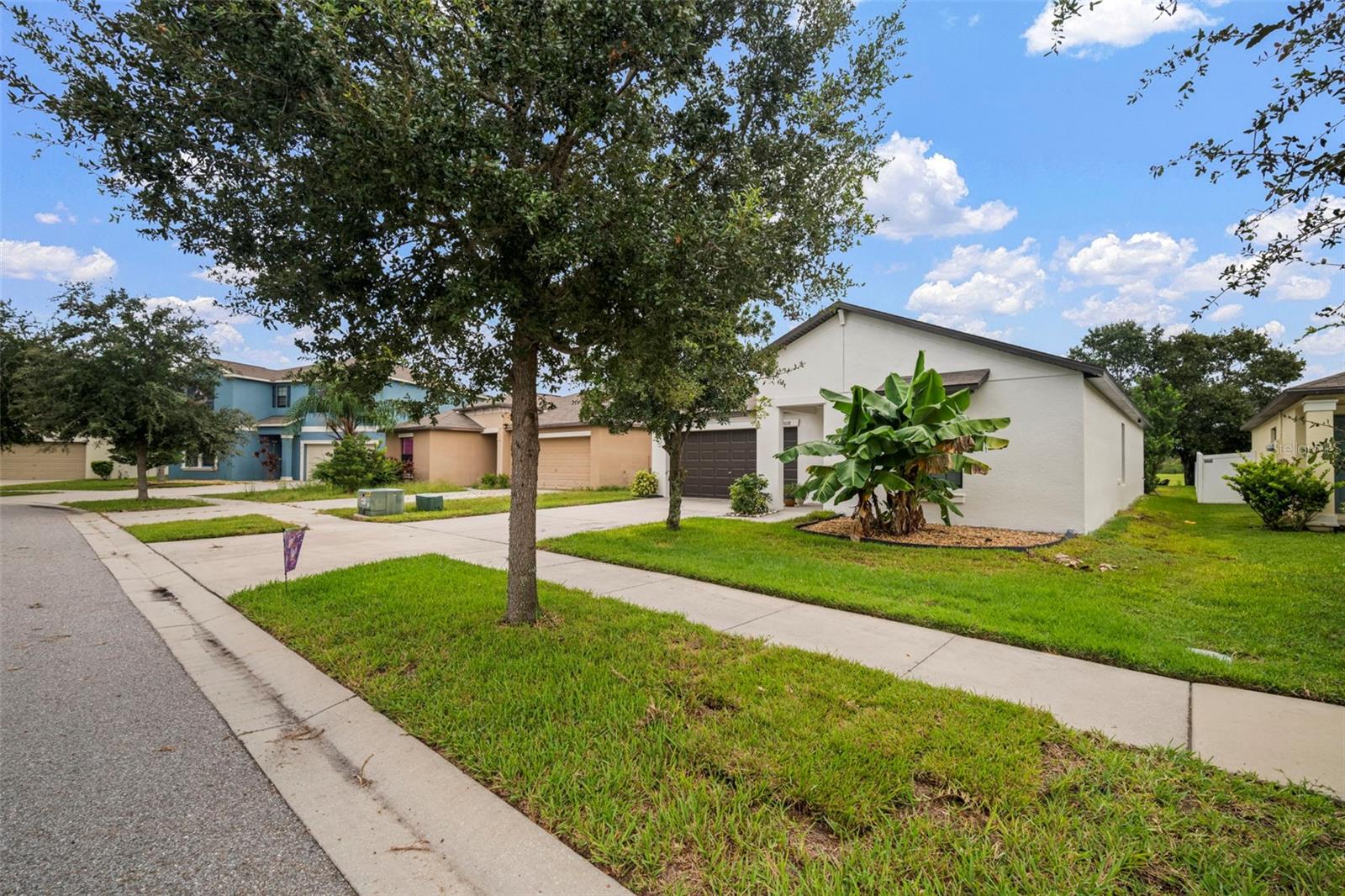 STONERIDGE AT AYERSWORTH - Residential