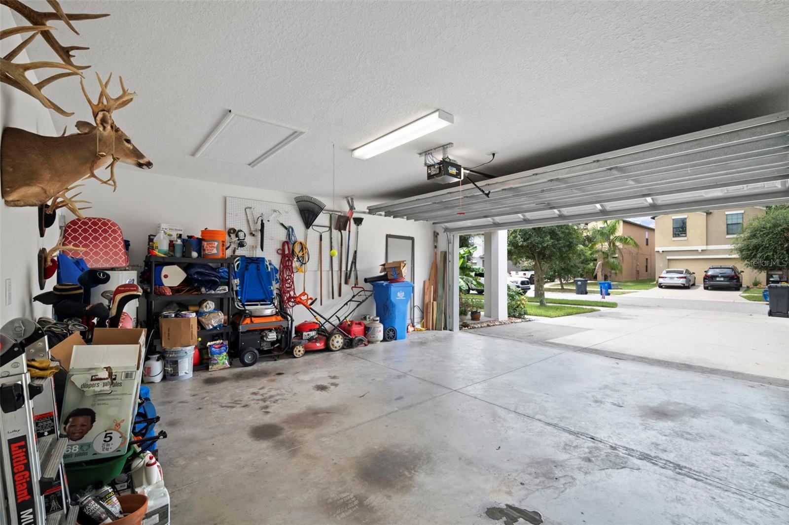 STONERIDGE AT AYERSWORTH - Residential