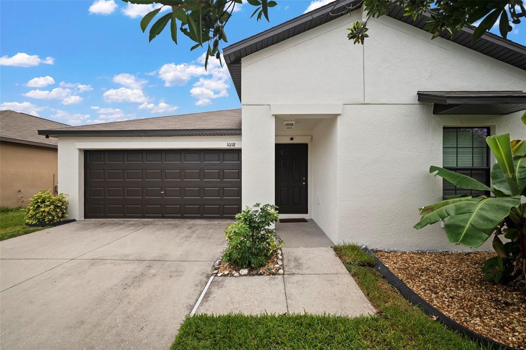 Photo of 10118 Carloway Hills Drive, Wimauma, FL 33598 (MLS # TB8430011)