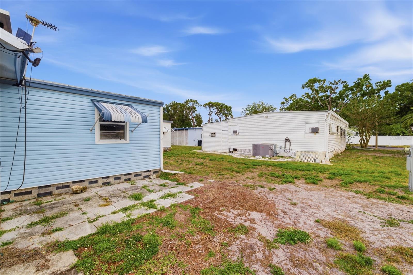 GREENBRIER VILLAGE INC M/H UNREC - Residential