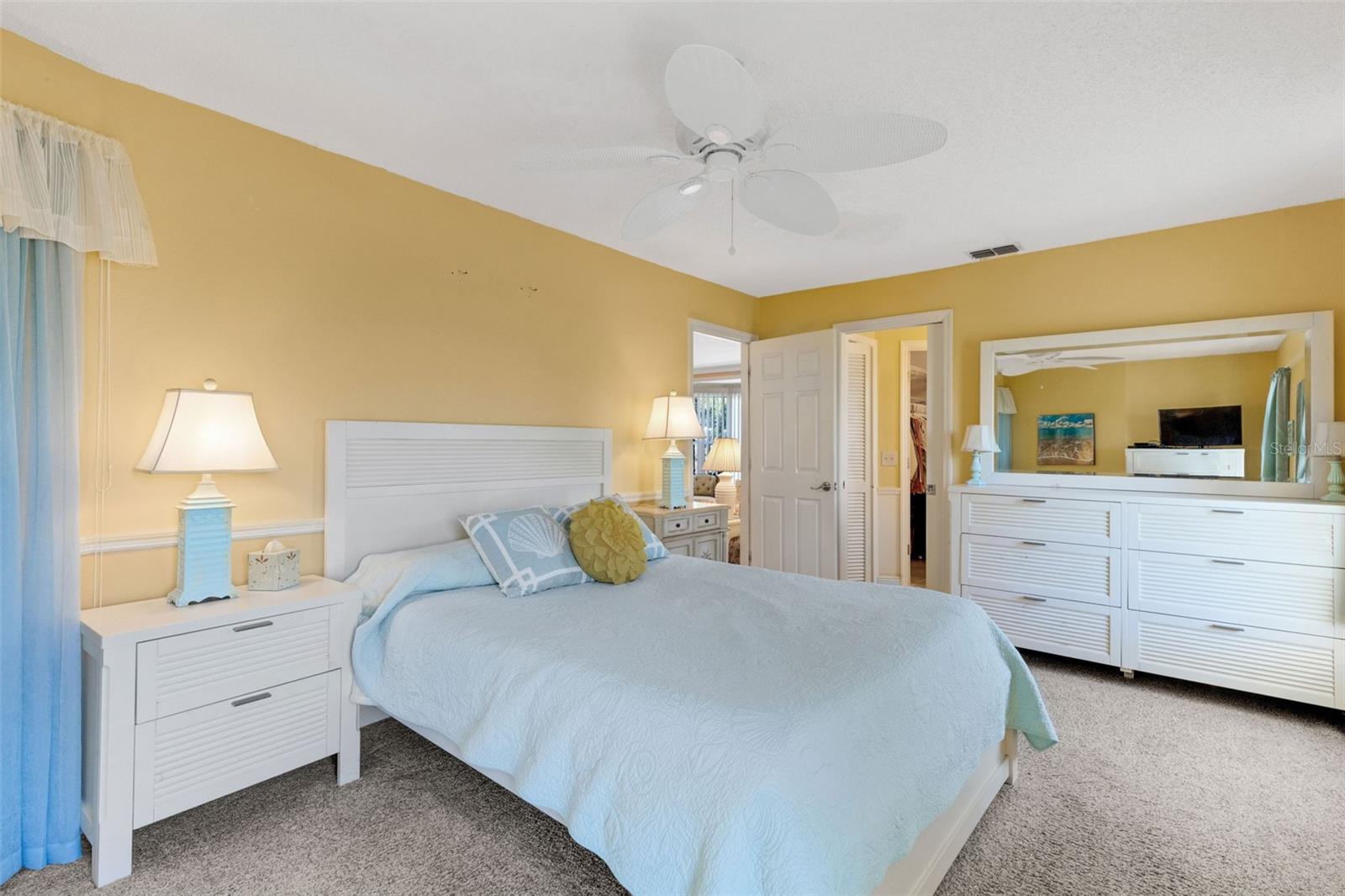 CIRCLE WOODS OF VENICE 1 - Residential