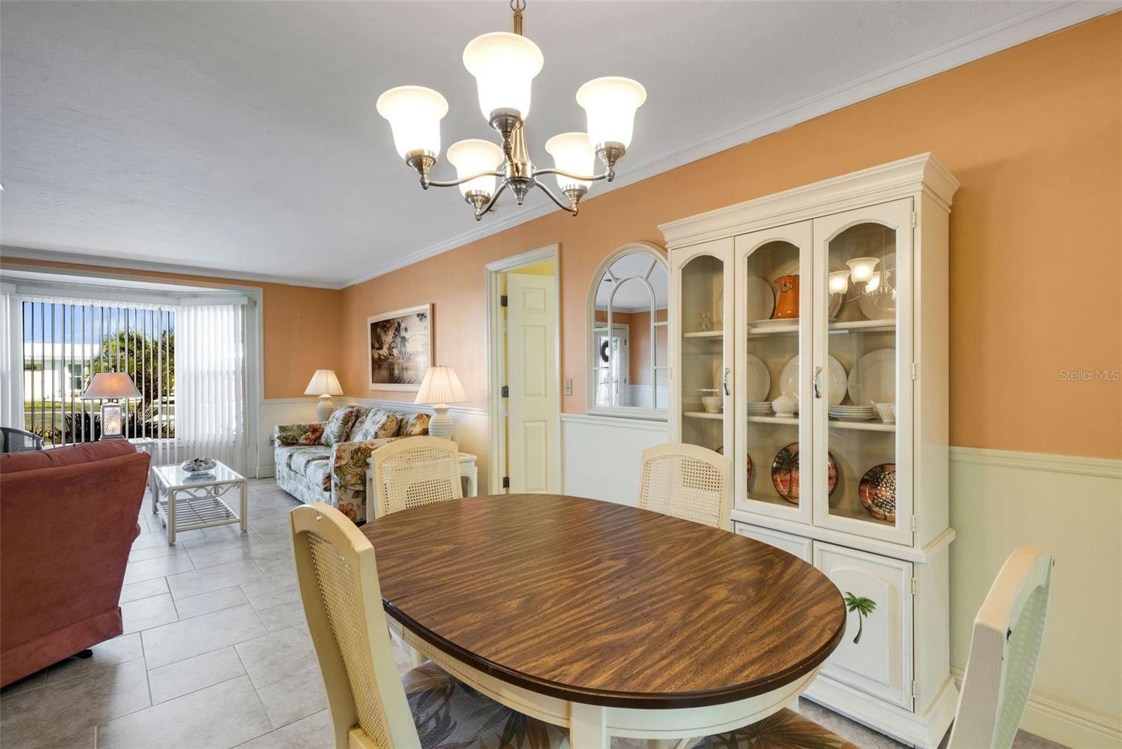 CIRCLE WOODS OF VENICE 1 - Residential