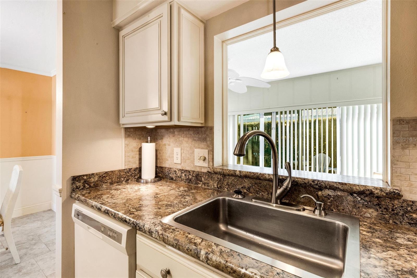 CIRCLE WOODS OF VENICE 1 - Residential