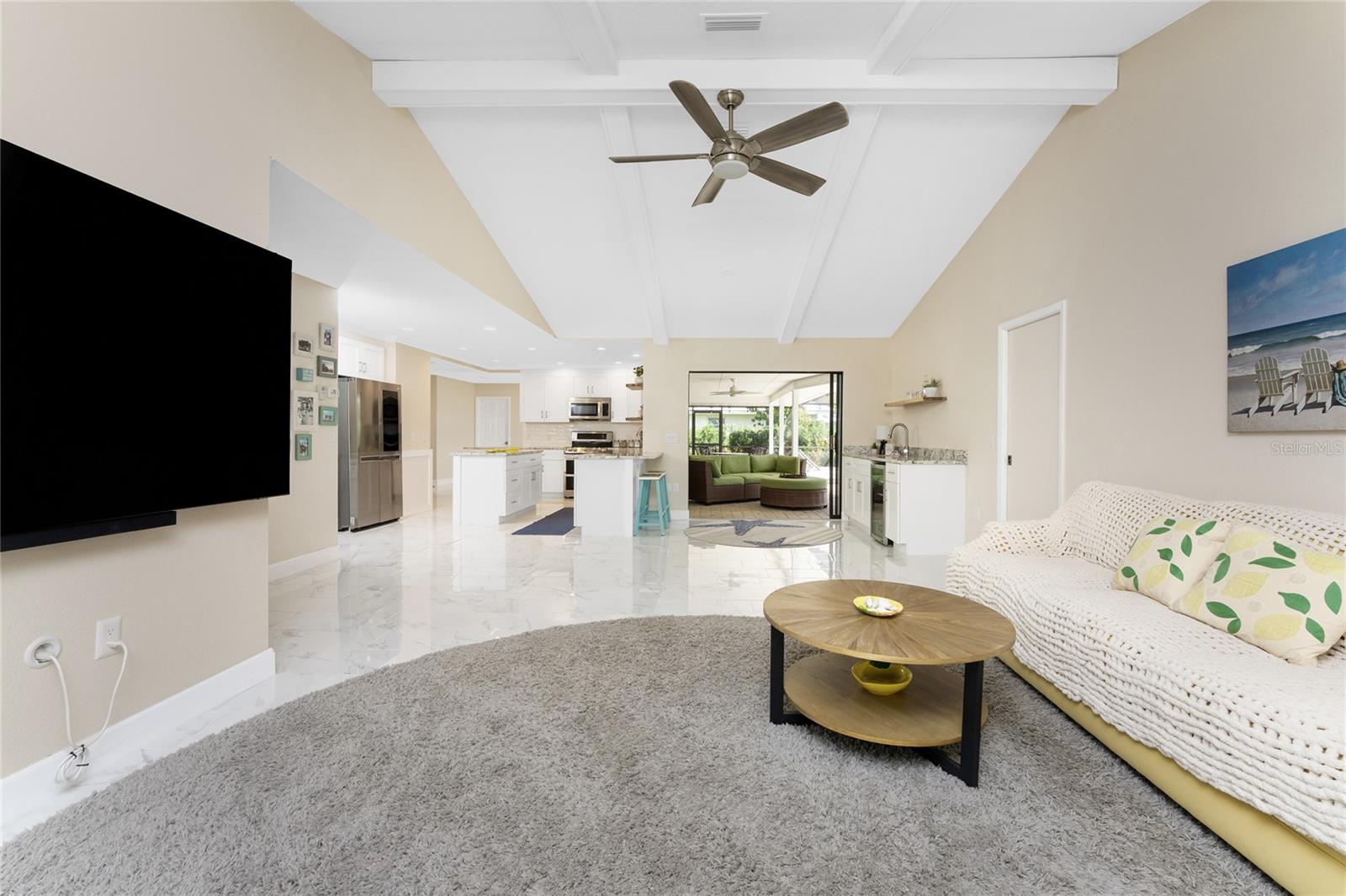 ENGLEWOOD ISLES SUB - Residential