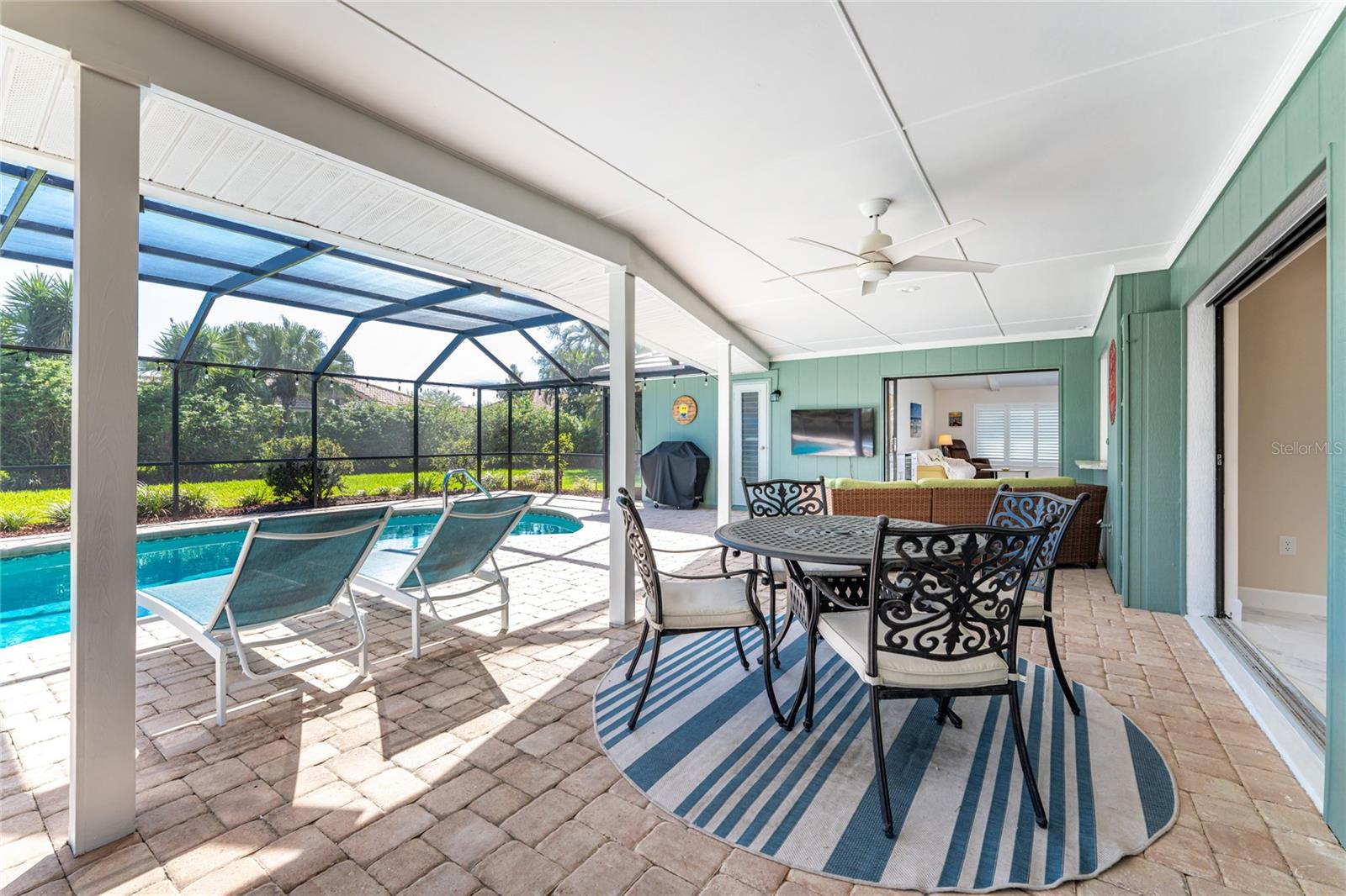 ENGLEWOOD ISLES SUB - Residential