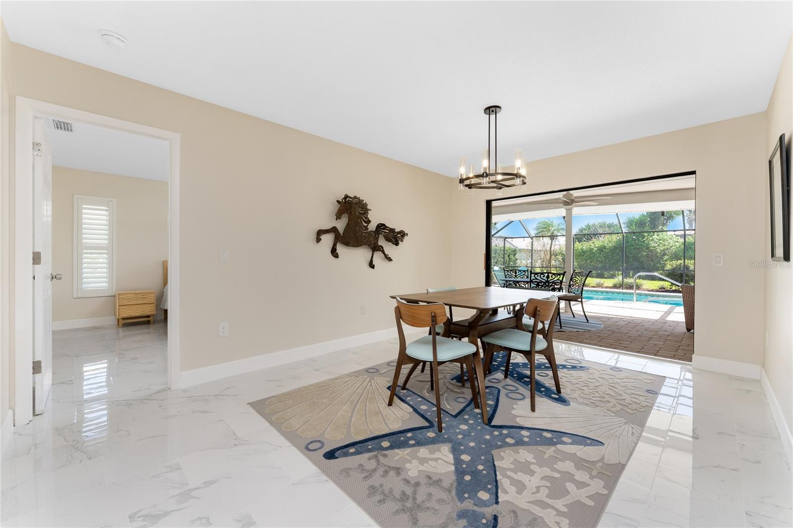 ENGLEWOOD ISLES SUB - Residential