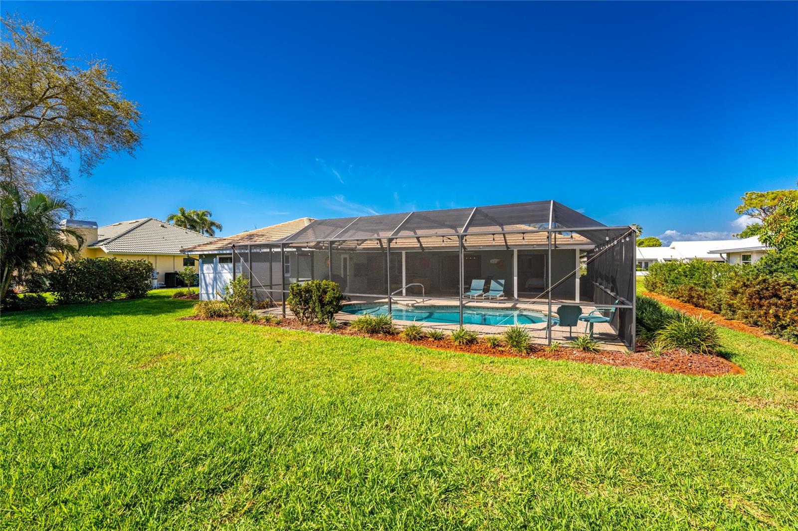 ENGLEWOOD ISLES SUB - Residential