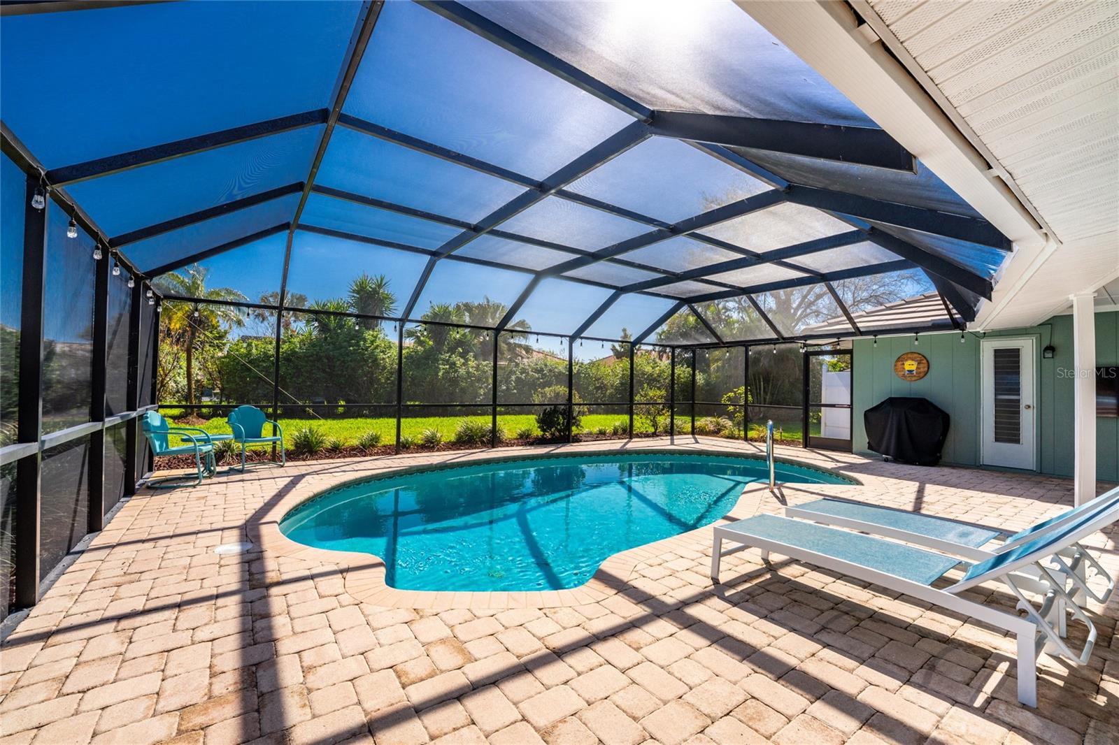 ENGLEWOOD ISLES SUB - Residential