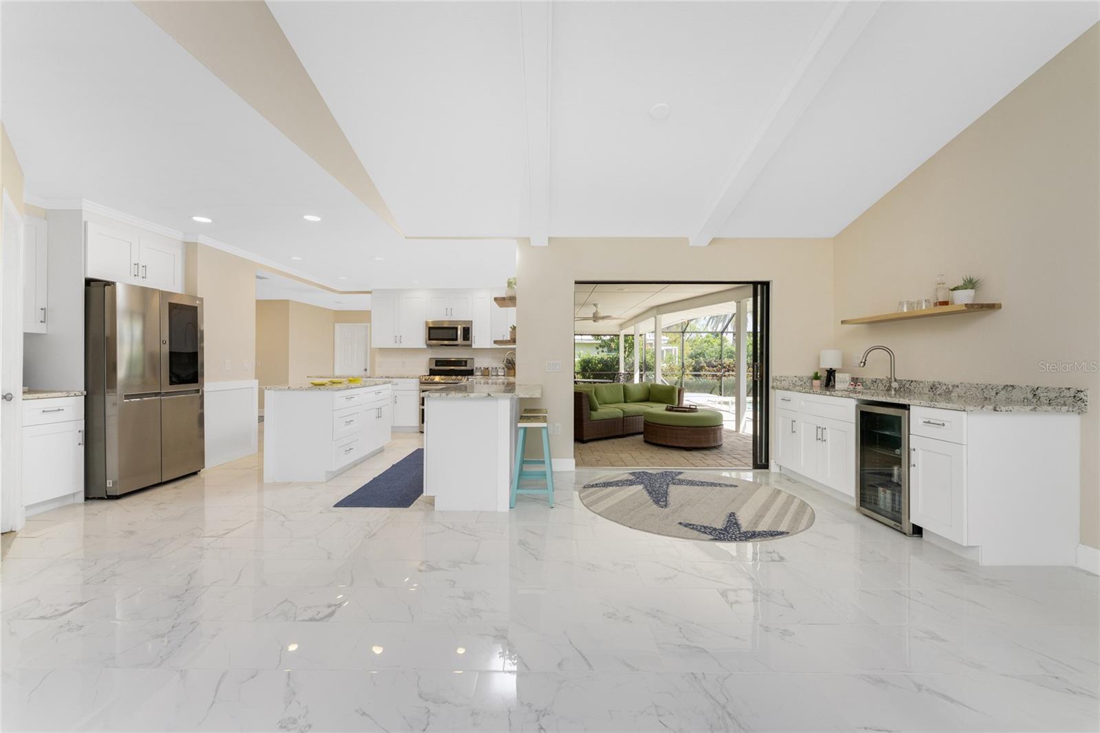 ENGLEWOOD ISLES SUB - Residential