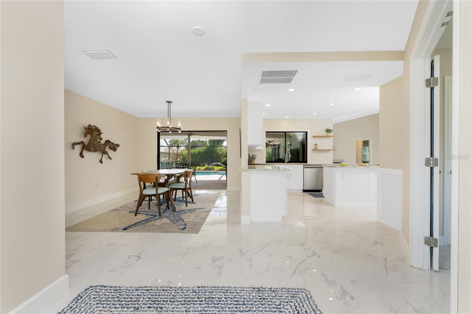 ENGLEWOOD ISLES SUB - Residential