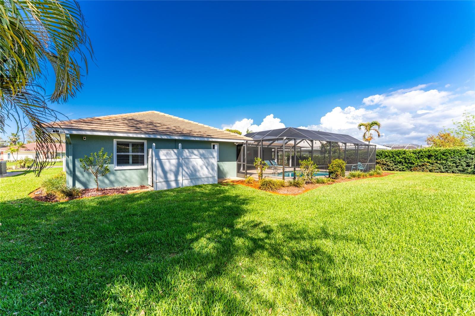 ENGLEWOOD ISLES SUB - Residential