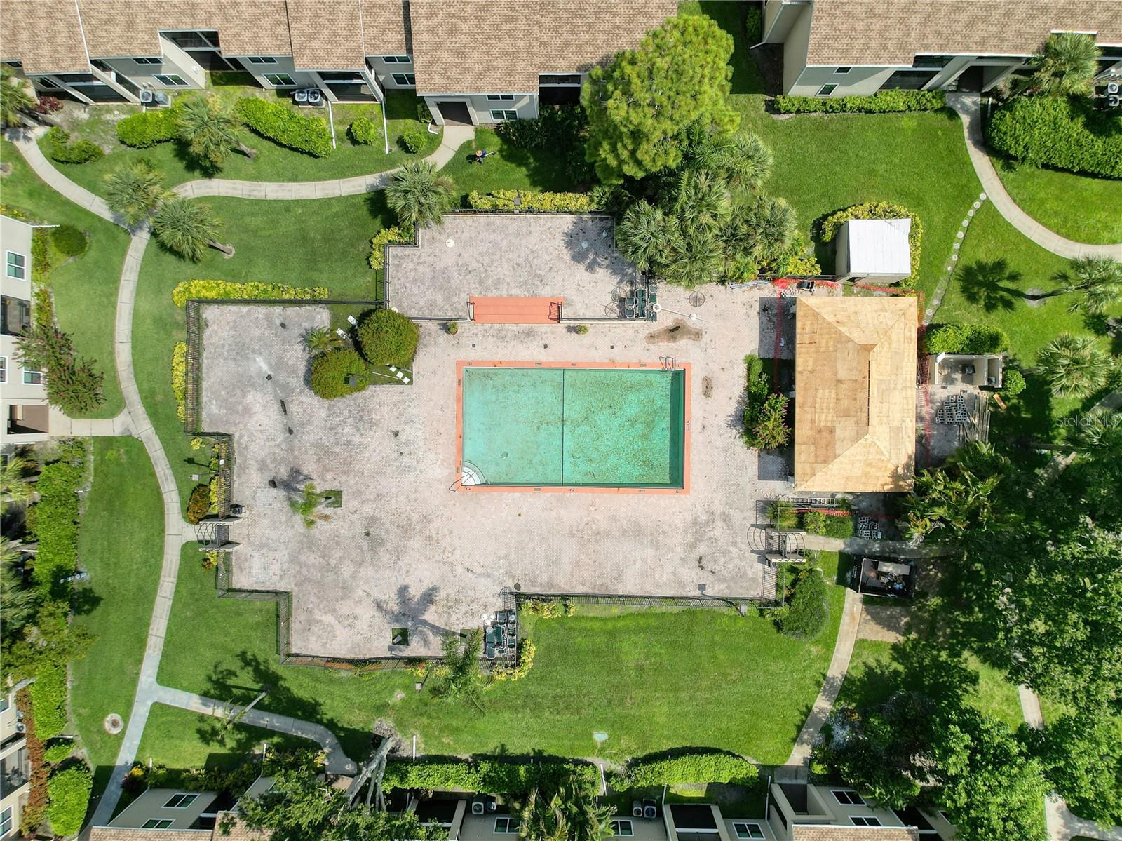 VINTAGE GRAND - Residential