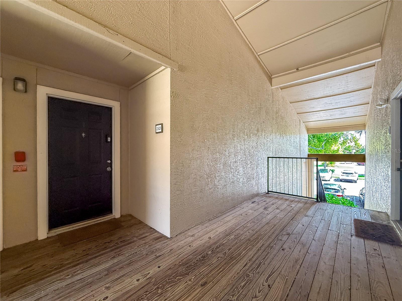 VINTAGE GRAND - Residential