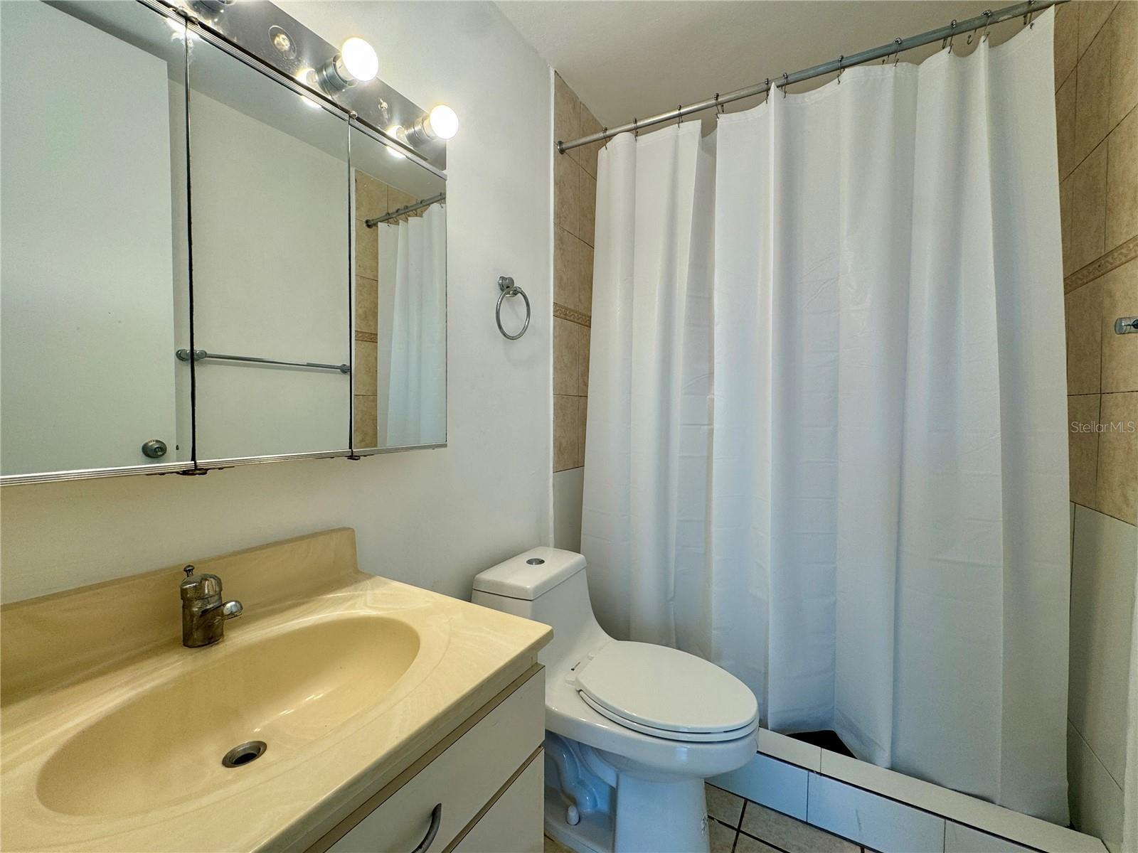 CAROLINA/ ISLA VERDE - Residential