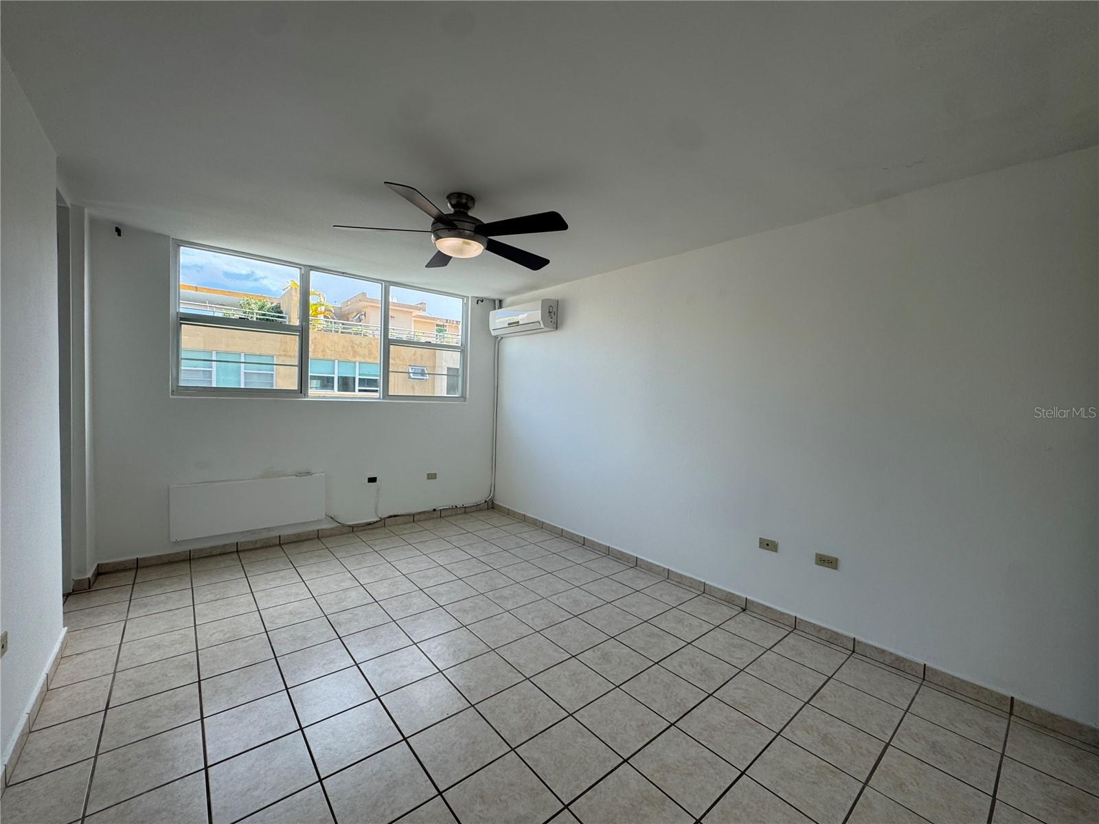 CAROLINA/ ISLA VERDE - Residential