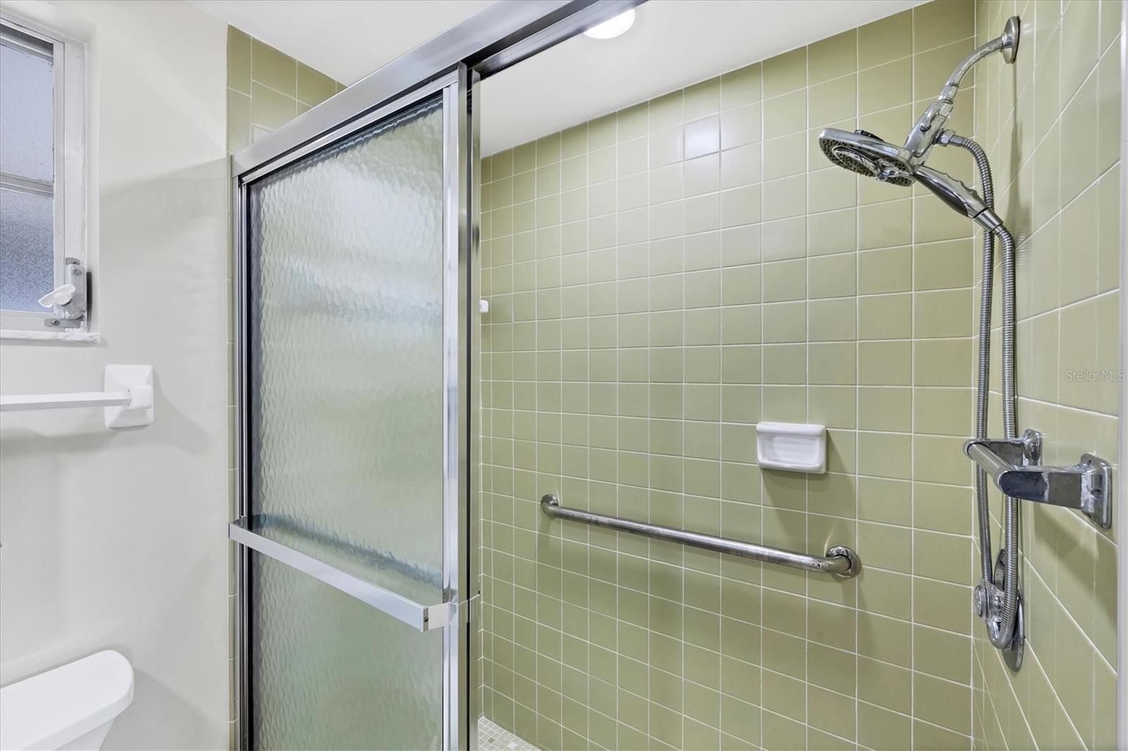 VILLAGE GREEN OF BRADENTON SECTION 5 - Residential