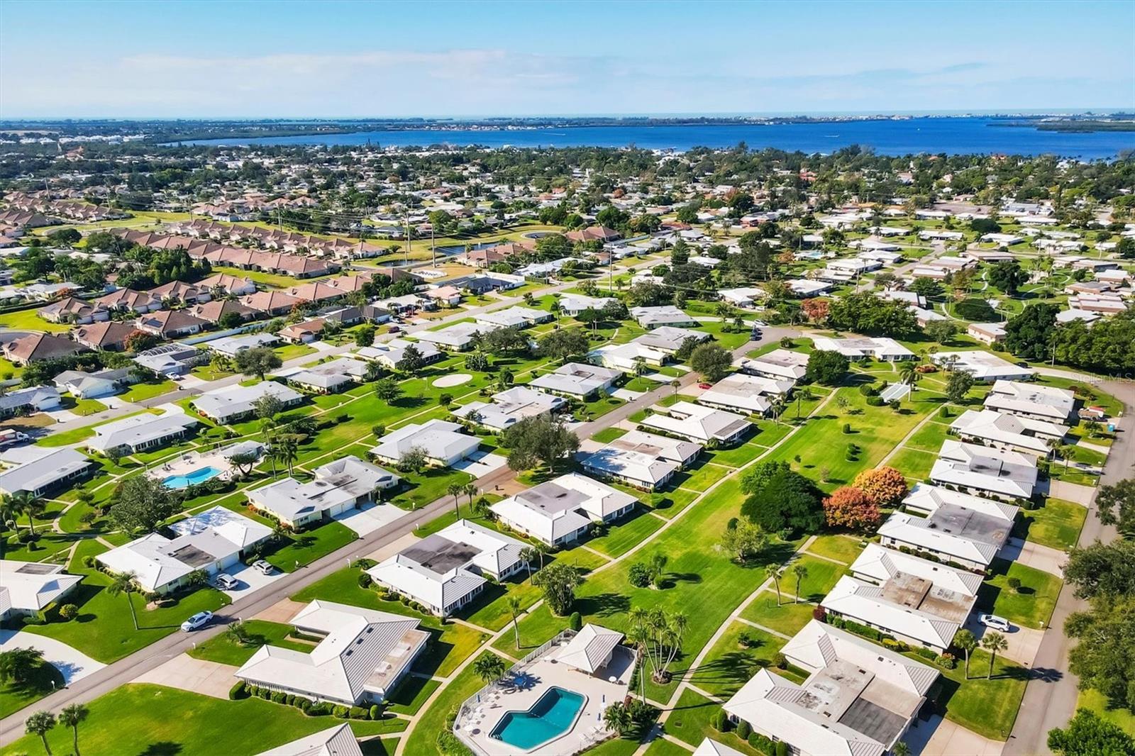 VILLAGE GREEN OF BRADENTON SECTION 5 - Residential