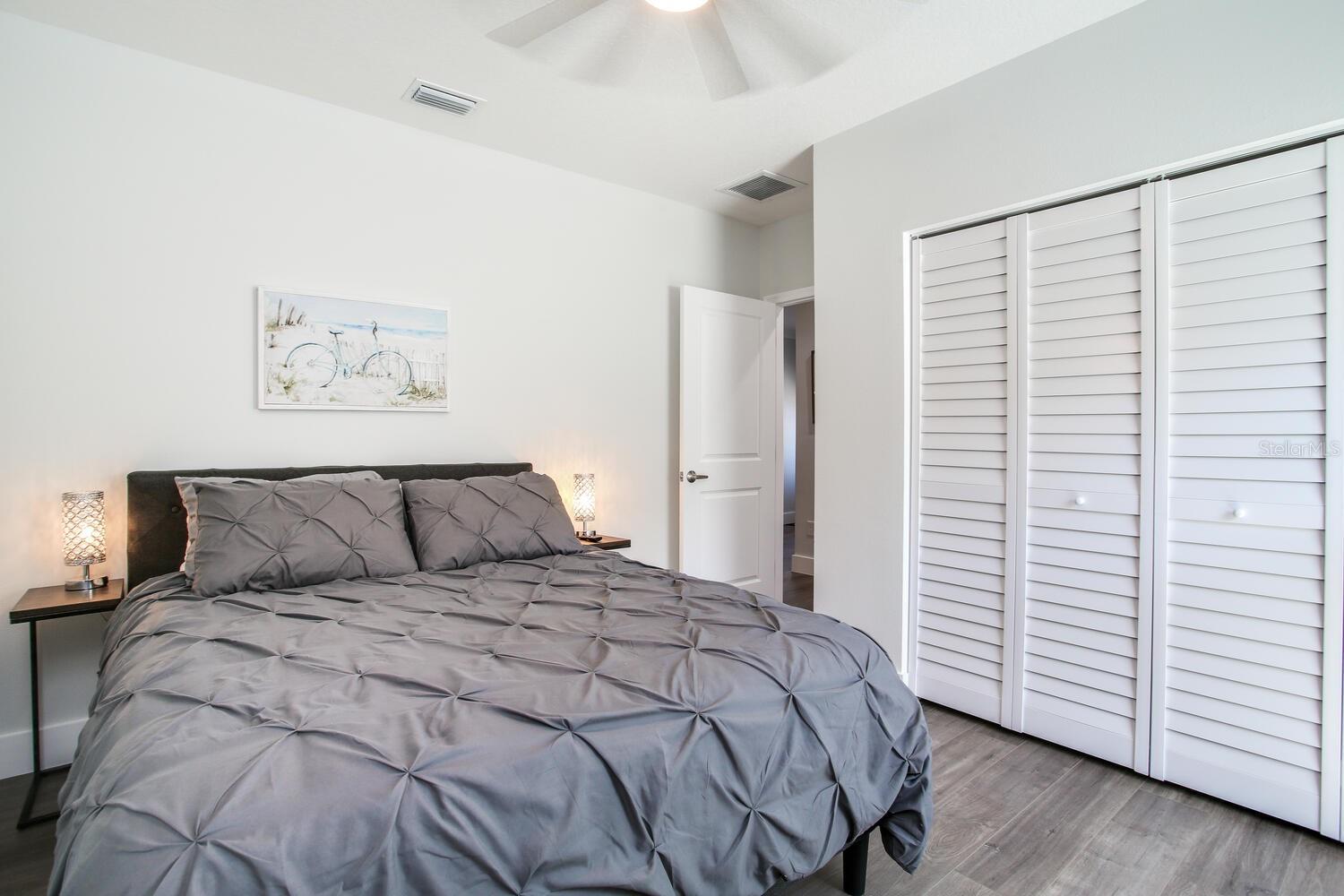 NEW ATHENS CITY - Residential Lease