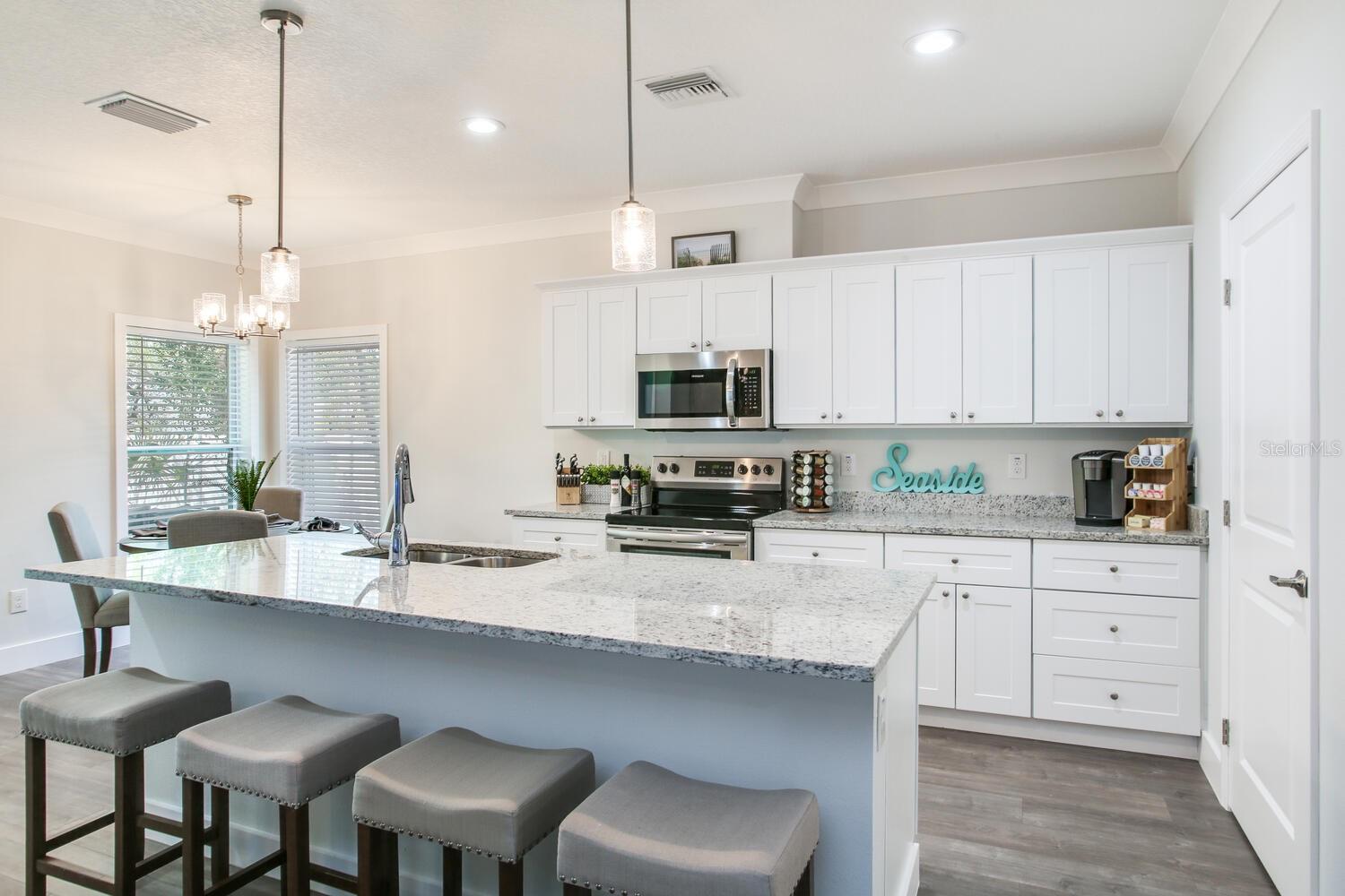 NEW ATHENS CITY - Residential Lease