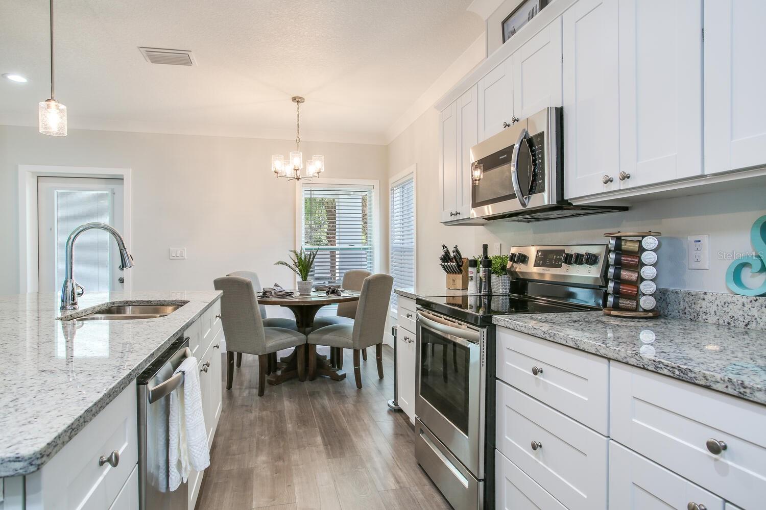 NEW ATHENS CITY - Residential Lease