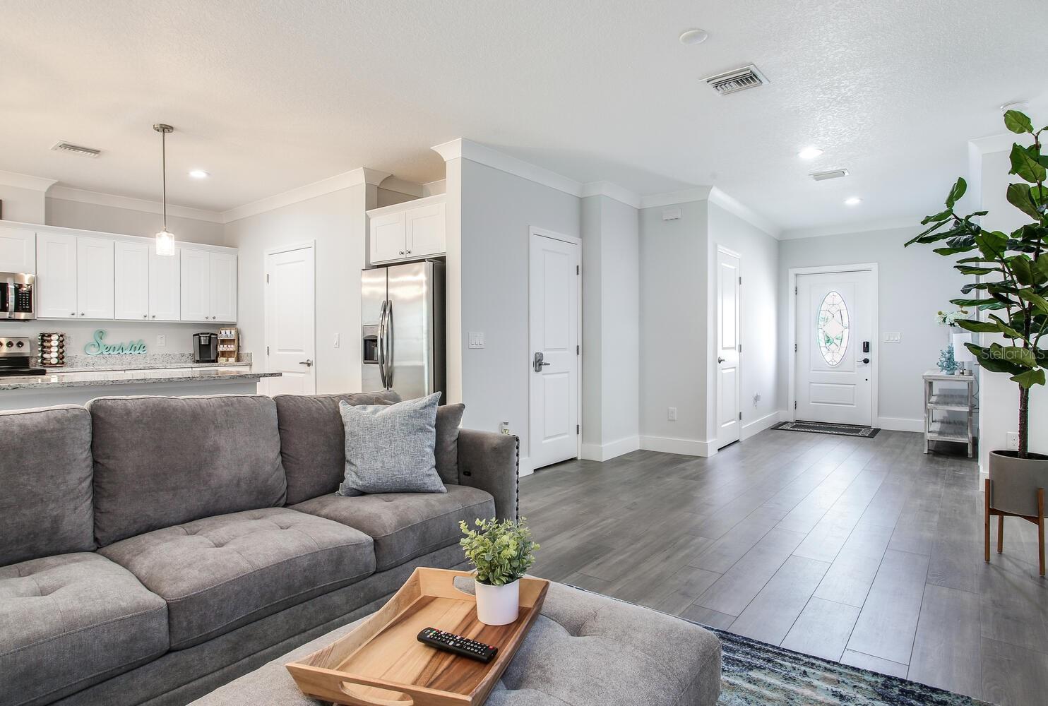 NEW ATHENS CITY - Residential Lease