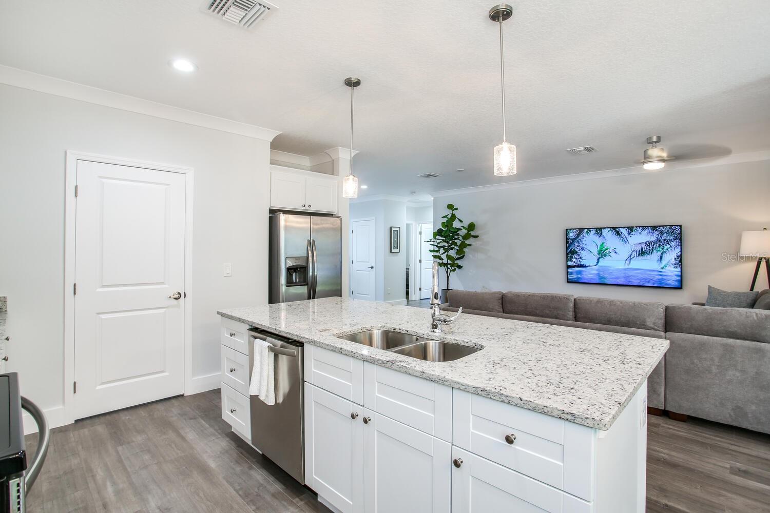 NEW ATHENS CITY - Residential Lease