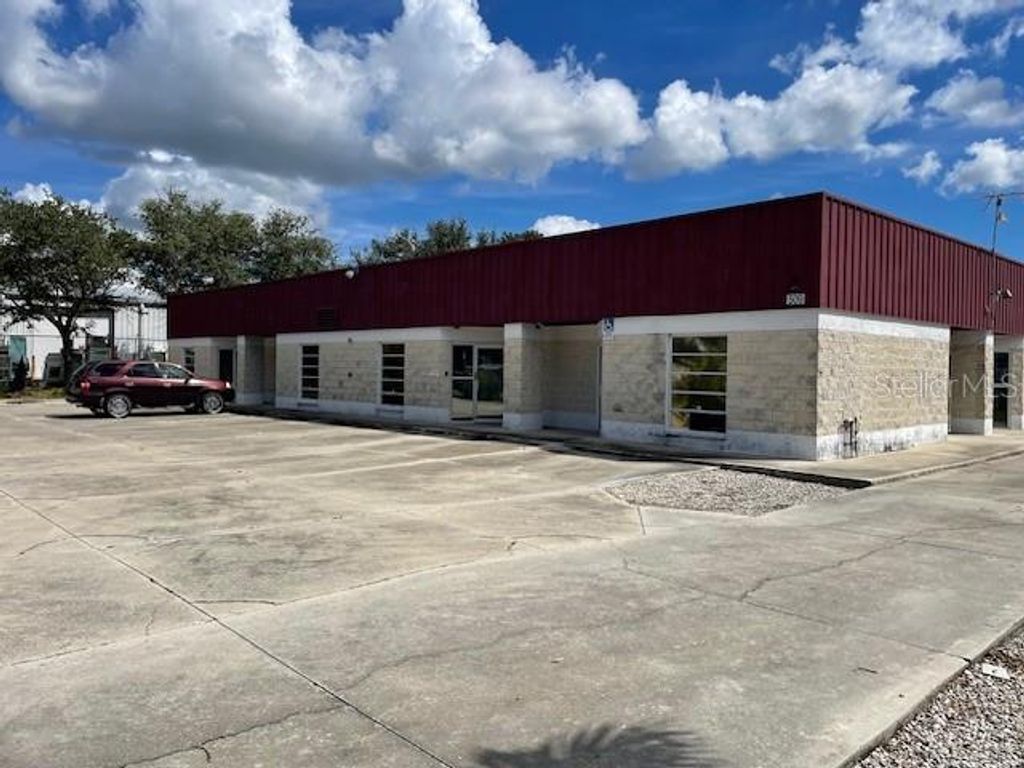 Photo of 509 Paul Morris Drive, Englewood, FL 34223 (MLS # D6143993)