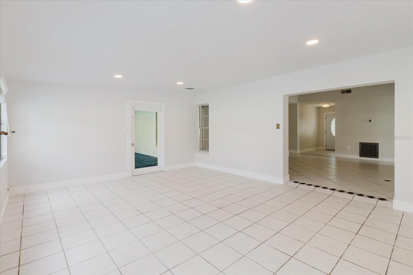 COUNTRY PLACE WEST UNIT II - Residential